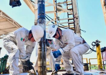 Pemex aumenta a 87% su participación en el mercado de combustibles en México
