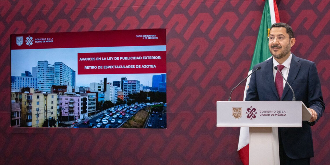 Anuncia Martí Batres retiro de mil 26 espectaculares; exhorta a empresas a cumplir con la Ley