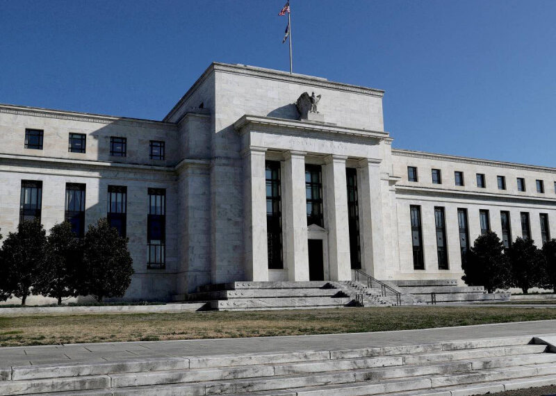 Reserva Federal de EU ‘congela’ sus tasas de interés… pero las va a aumentar a final de año