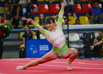 La mexicana Alexa Moreno gana oro en Francia