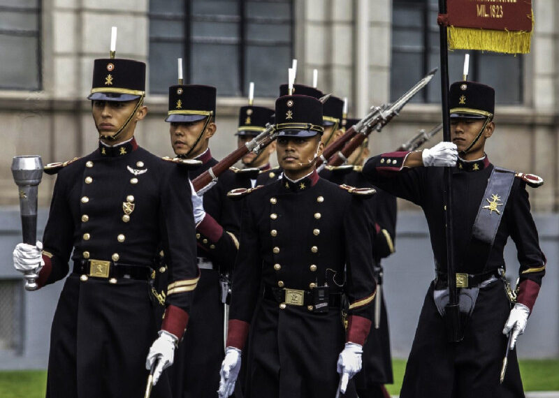 Encienden flama de la lealtad por los 200 años del Heroico Colegio Militar