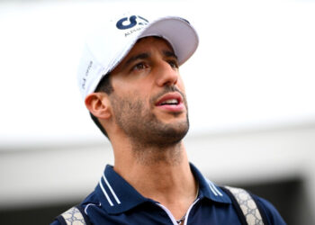 Daniel Ricciardo podría no regresar a F1 en Qatar; AlphaTauri desea esperar