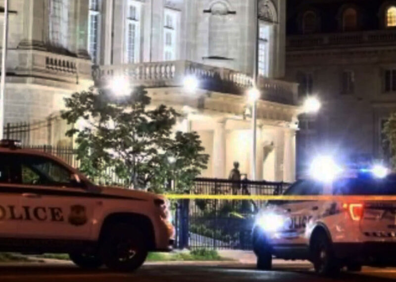 ¡Atentado! Lanzan bombas molotov contra embajada de Cuba en EU