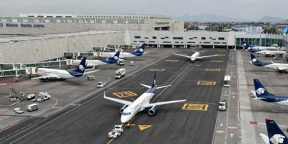 AICM suspende vuelos por desfile militar del 16 de septiembre