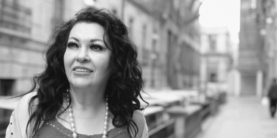 ABANICO/ Andrógino, por favor