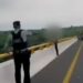Elementos de la Guardia Nacional evitan que hombre se suicide, en Jalisco
