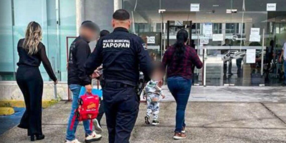 Niño de 4 años desaparece en Austria y lo localizan en Zapopan, Jalisco