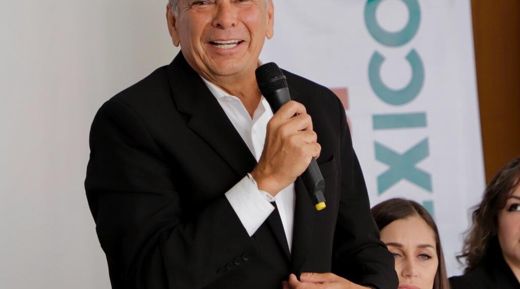 Se destapa el papá del Checo Pérez para la gubernatura de Jalisco