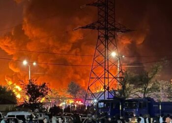Explosión del aeropuerto de Tashkent, Uzbekistán, deja un muerto y 160 heridos