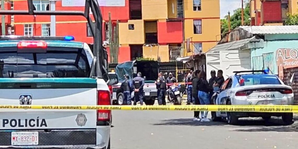 Policía abate a asaltante en calles de Azcapotzalco