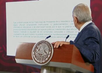 Incluirá AMLO una advertencia a la advertencia que le ordena el INE