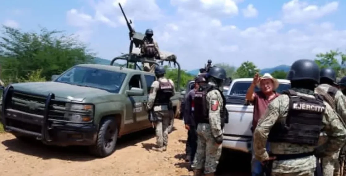 Crimen organizado ataca con drones en La Ruana, Michoacán