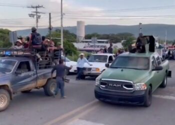 AMLO minimiza videos de narcos en Chiapas: “es un asunto muy limitado a una región”