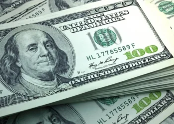 El Dólar se vende en 17.08 pesos