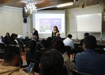 Secretaría Ejecutiva del IEEM imparte cursos de actualización para funcionarias y funcionarios electorales