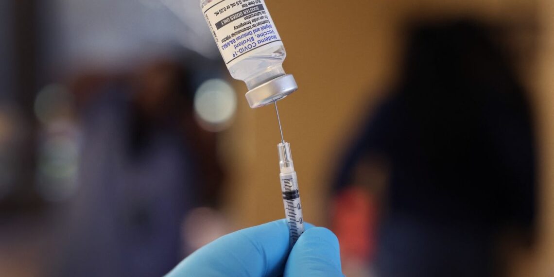 EUA autoriza actualizar vacunas contra el covid