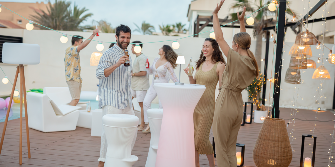 4 ideas para transformar balcones, patios y terrazas