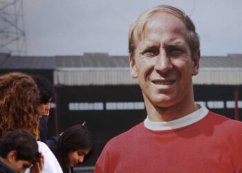 Fallece Bobby Charlton, leyenda del futbol inglés