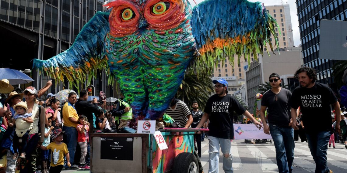 200 Alebrijes monumentales desfilarán en el centro histórico y paseo de la reforma