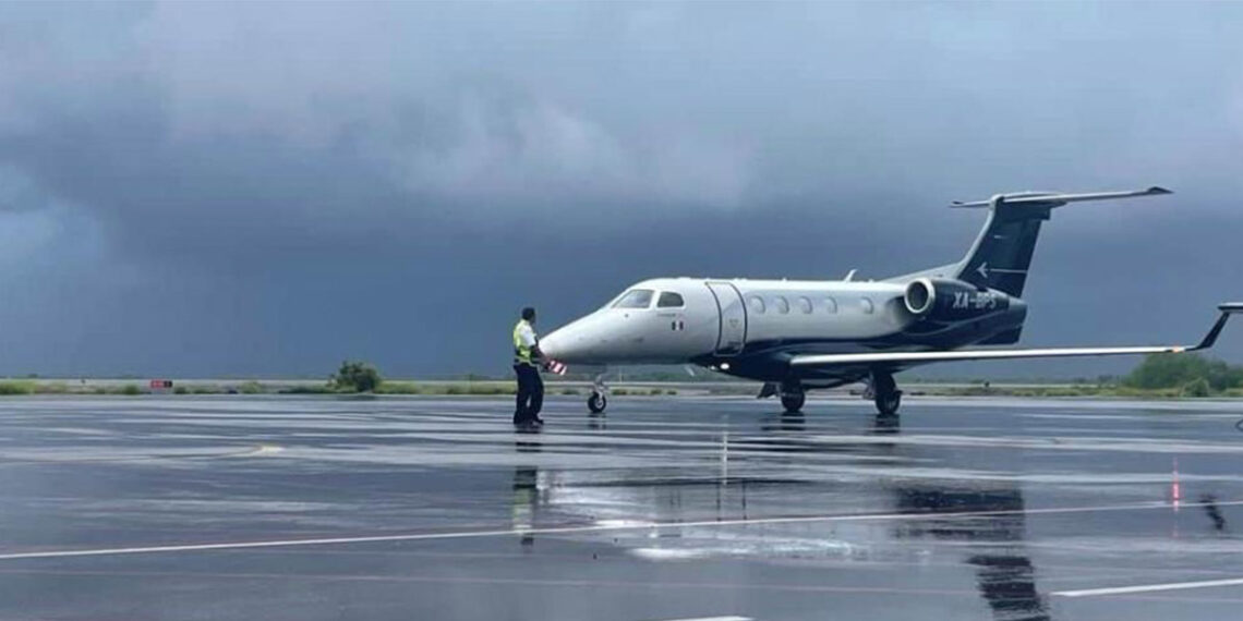 Cierran aeropuertos de Los Mochis, Culiacán y La Paz por ‘Norma’