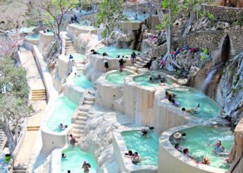 Descubre el Paraíso Escondido de México:   Las Grutas de Tolantongo