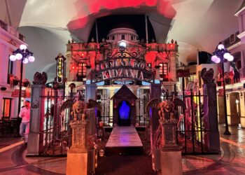 KidZania BooO Nightz, La Ciudad se transforma