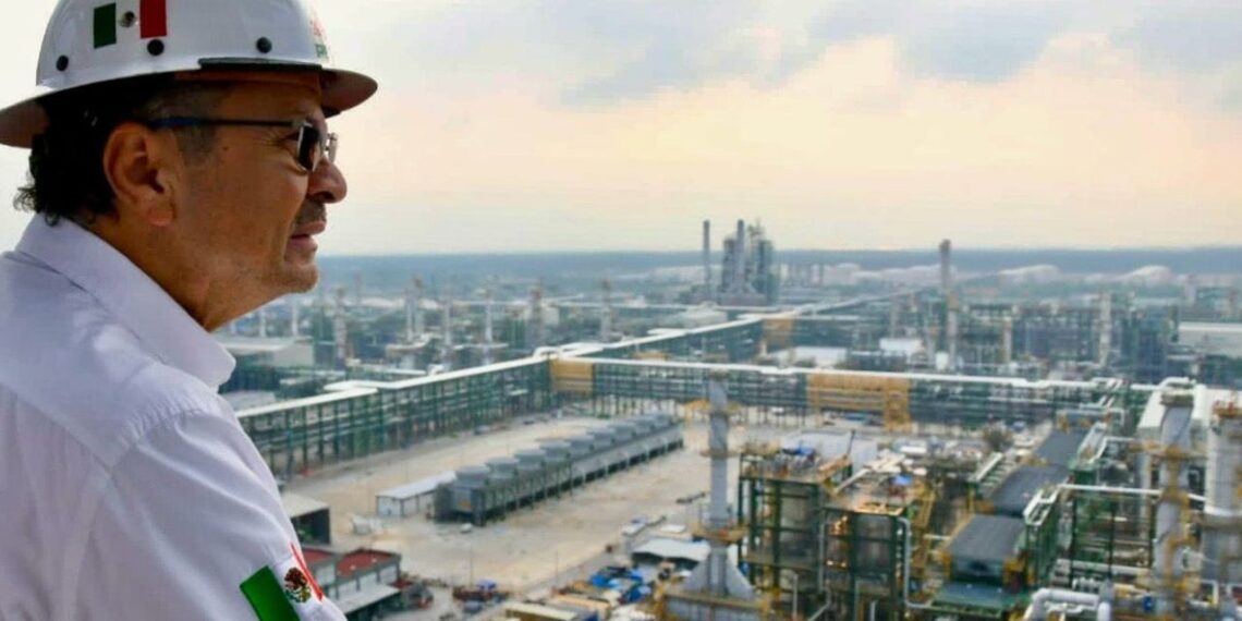 Pemex destina más de mil 600 mdp en inversión social en estados petroleros