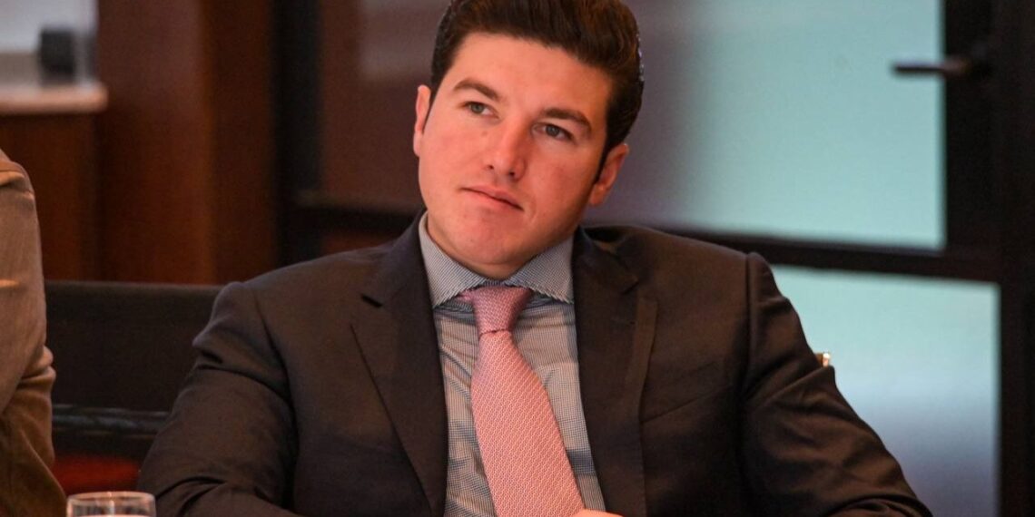 Samuel García pide a INE intervenir para que el Congreso resuelva su solicitud de licencia