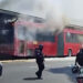 Se incendia unidad del  Metrobus en la estación UPIICSA de la Linea 2