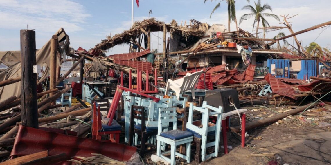 AMLO propone redirigir fideicomisos judiciales a damnificados por Otis en Guerrero