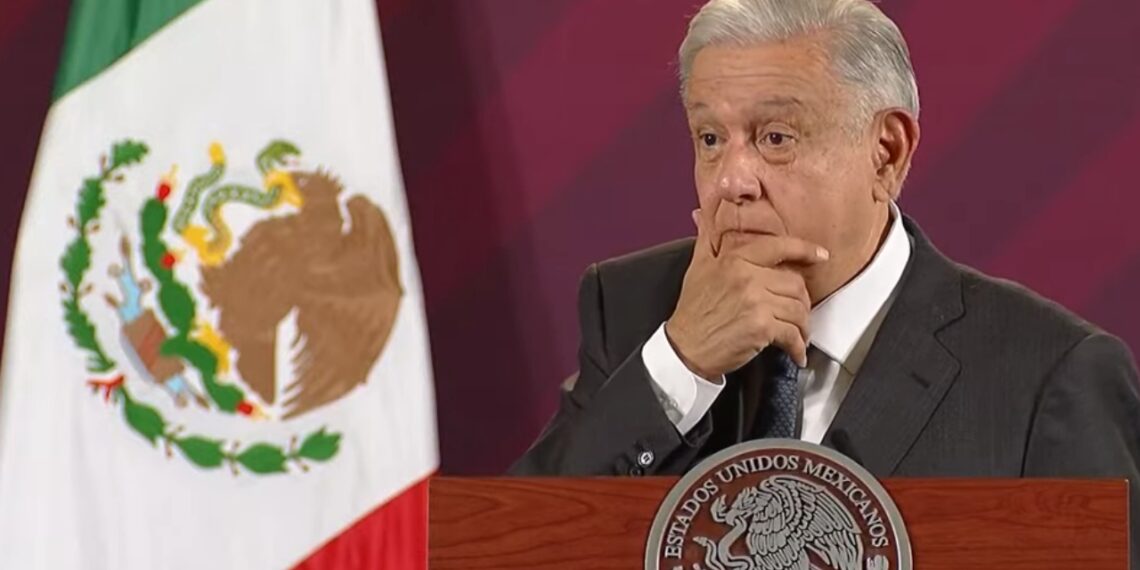 Se lanza AMLO contra opositores por señalar desaparición de Fonden