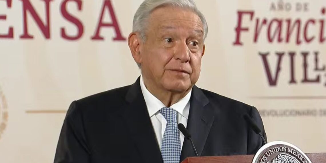 AMLO critica protestas de Poder Judicial contra eliminación de fideicomisos
