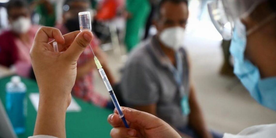 Arranca la próxima semana en CDMX vacunación contra Covid-19 e influenza