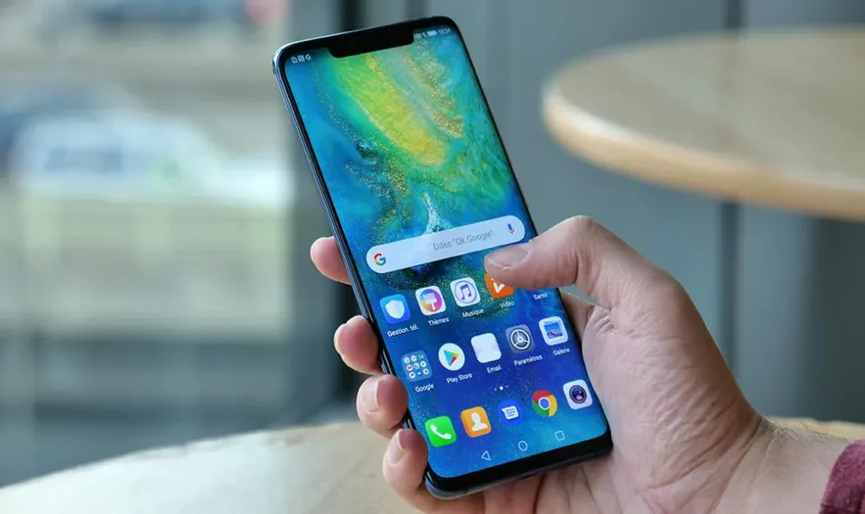 Telcel y AT&T ofrecen llamadas gratis a afectados por huracán ‘Otis’ en Guerrero