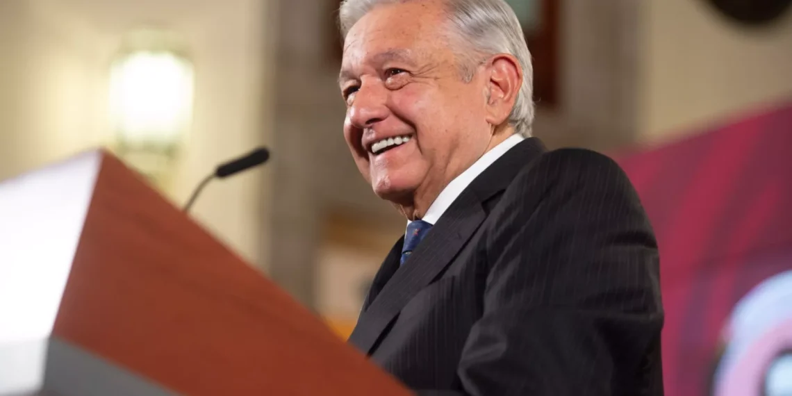 López Obrador tratará con funcionarios de EU propuesta de reforzar muro fronterizo en Texas