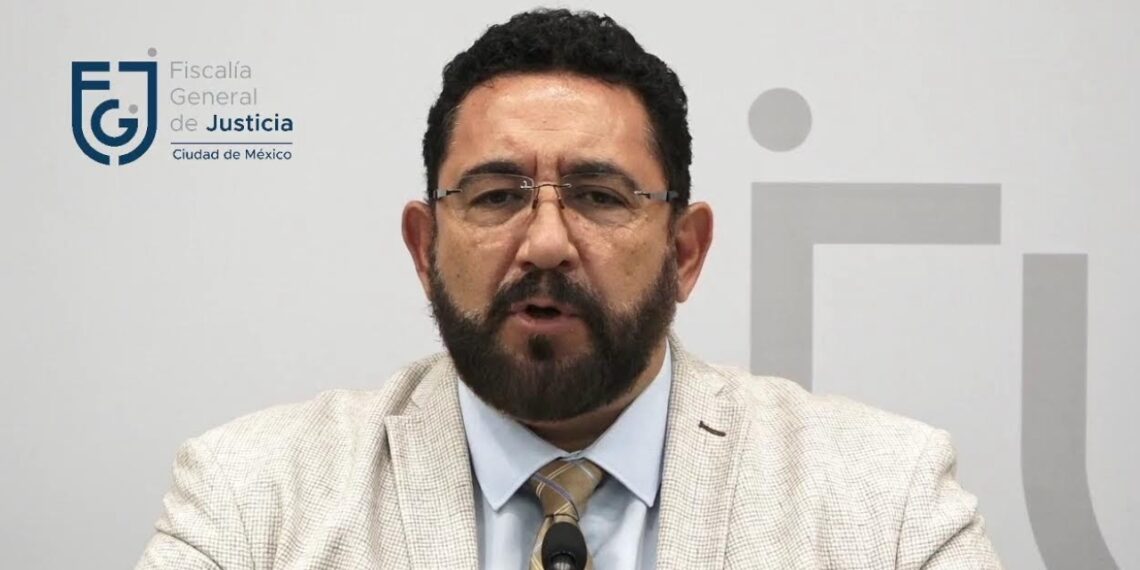 Acusan de despojo y abuso de poder a Vocero de Fiscalía de CDMX, Ulises Lara