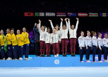 Estados Unidos es campeón de gimnasia por equipos
