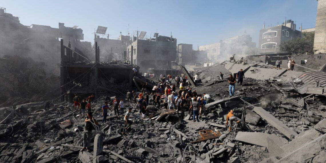 Hamás afirma que al menos 50 rehenes han muerto por bombardeos de Israel en Gaza