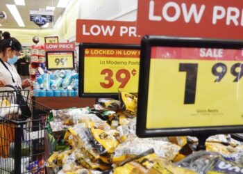 Inflación se mantiene estable en EUA por tercer mes consecutivo