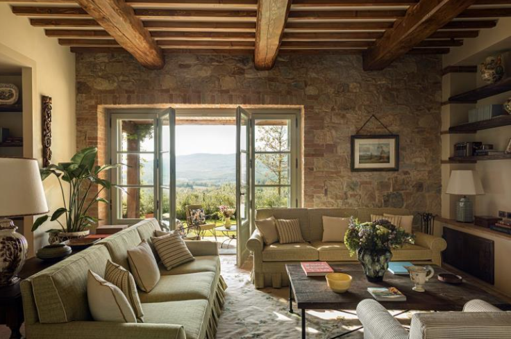Castello Di Casole, A Belmond Hotel, Toscana, amplía su oferta con la apertura de dos nuevas villas privadas.