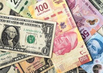 Peso se cotiza en 18.13 unidades frente al dólar