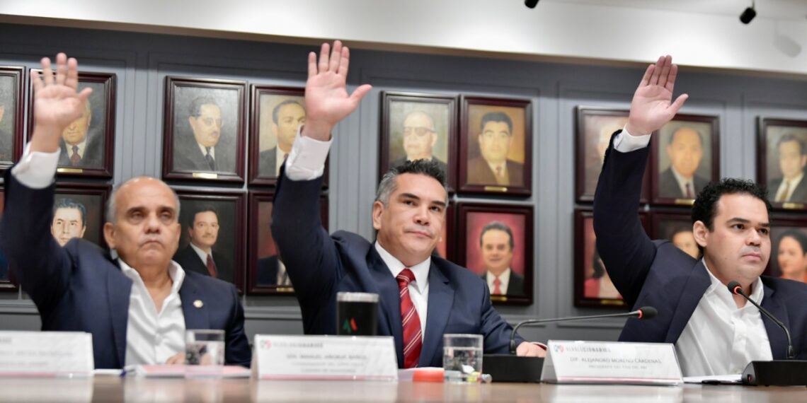 PRI expulsa a Osorio Chong, Ruiz Massieu, Eruviel Ávila, Fayad, entre otros