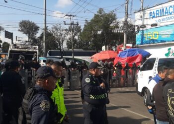 Transportistas provocan caos en CDMX