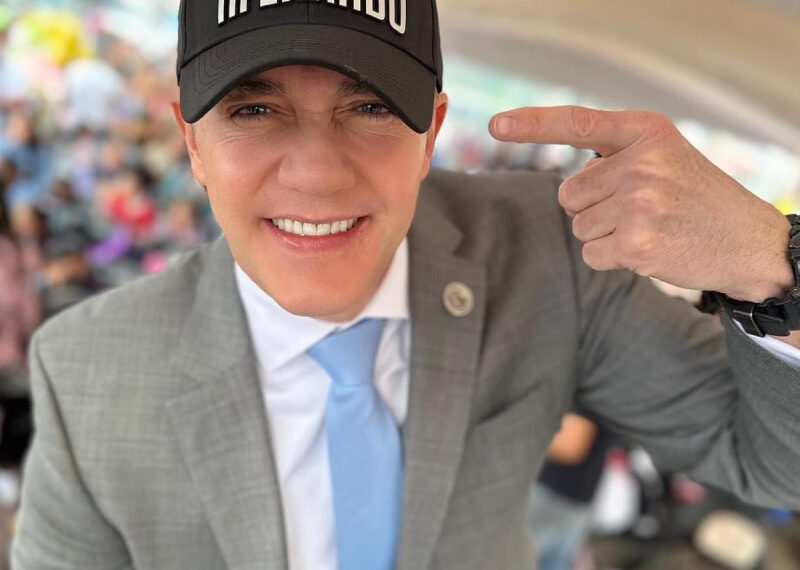 Adrián Rubalcava notifica a Congreso licencia por 15 días; va por la CDMX