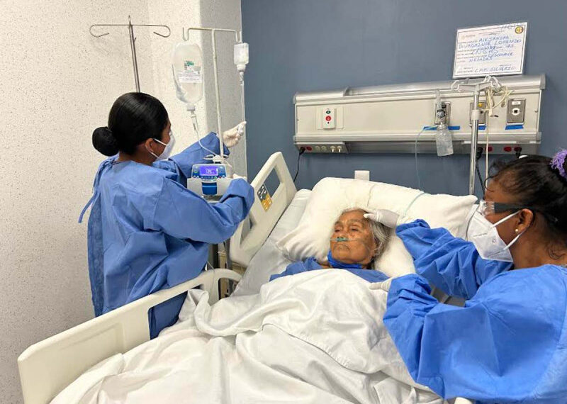 Brigadas médicas de Semar en Acapulco salvan vidas tras ‘Otis’