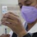 Vacunación contra influenza lleva avance del 29% y del 9.5% contra covid-19: Ssa