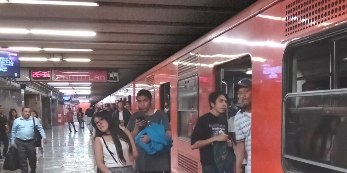 Locatarios de Chapultepec enfrentan incertidumbre ante el cierre de la L1 del Metro