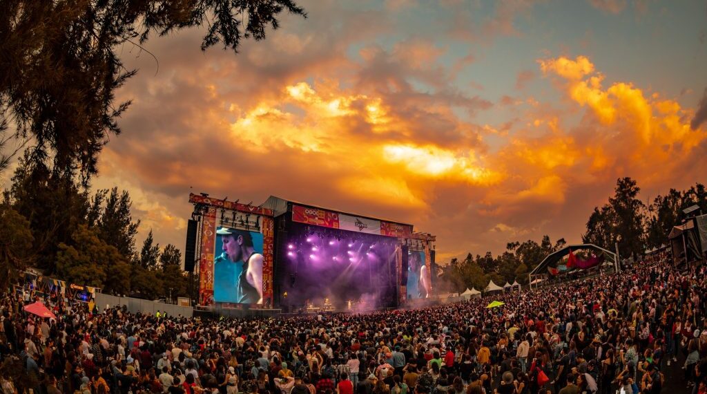 Corona Capital 2023 hoy: cartelera, horarios, escenarios y cómo ver online el festival | 17 de noviembre