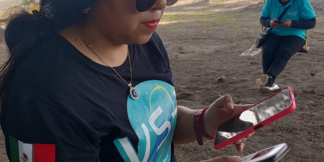 Viasat México digitaliza a mujeres rurales   con el “Programa de Embajadoras”