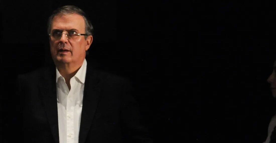 Marcelo Ebrard no se registrará como precandidato de MC